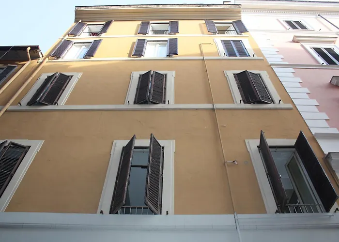 Persia Collection Trevi 4* Roma